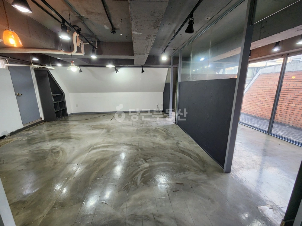 서울특별시 강남구 신사동 상가 사진 1