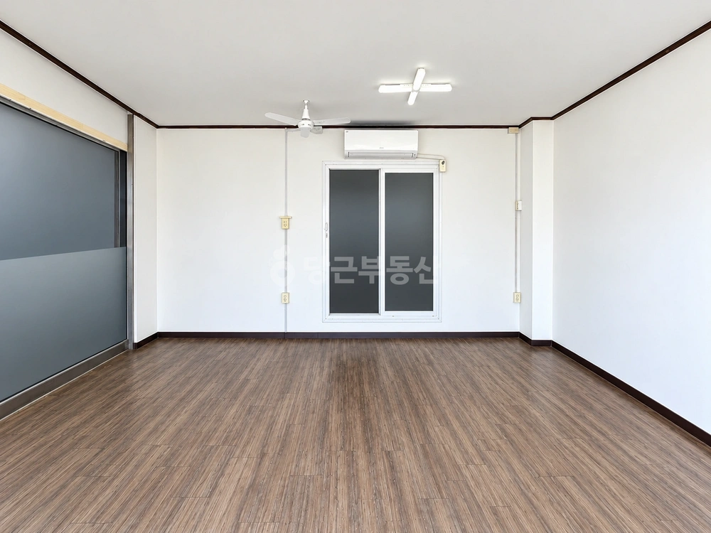 대구광역시 동구 용계동 상가 사진 1