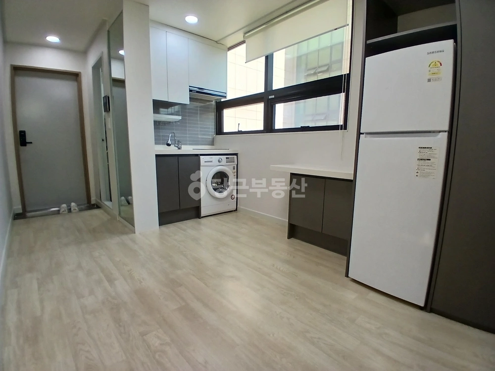 서울특별시 관악구 봉천동 원룸 사진 1