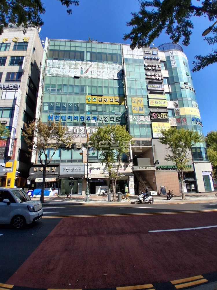인천광역시 연수구 연수동 상가 사진 1