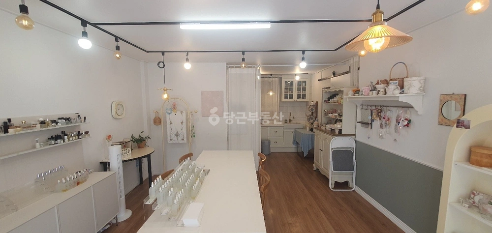 경기도 고양시 일산동구 정발산동 상가 사진 1