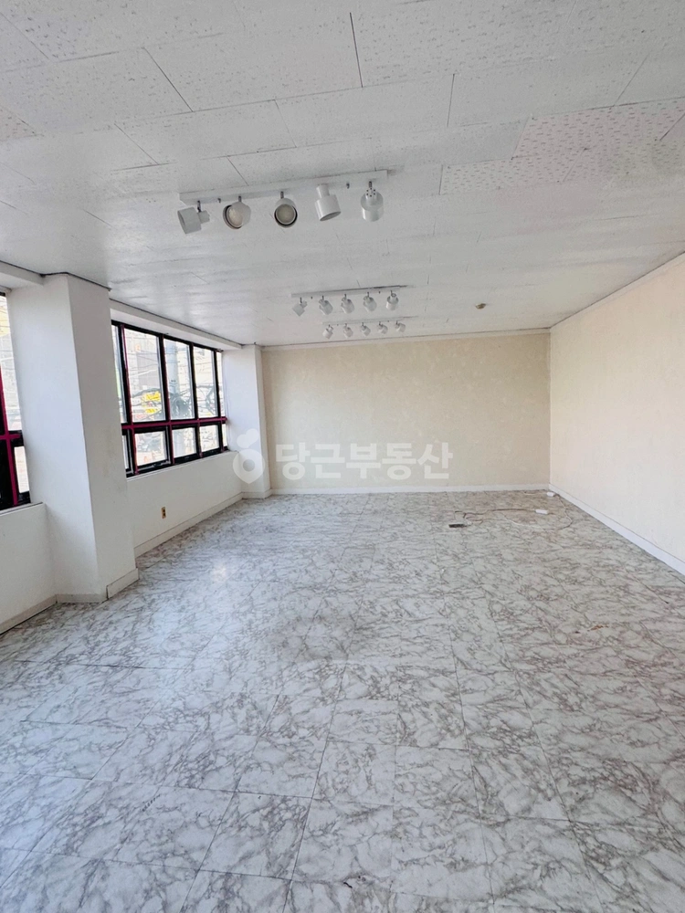충청남도 천안시 서북구 성정동 상가 사진 1
