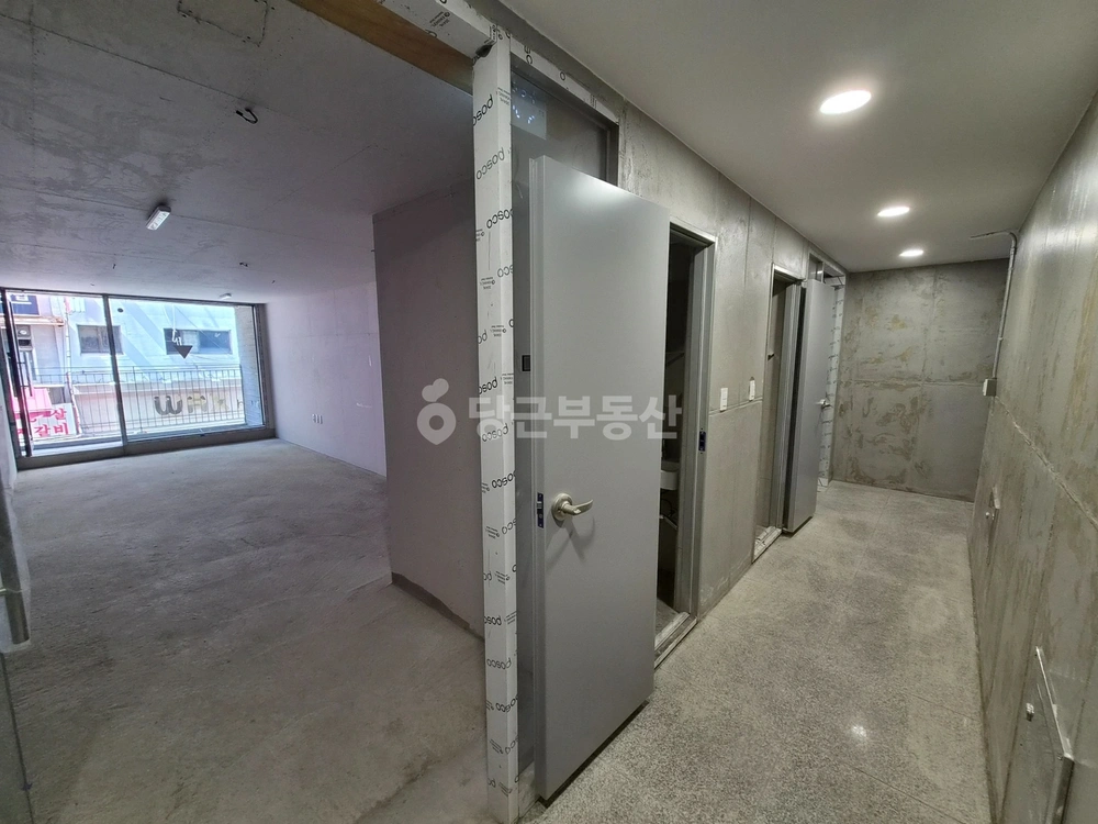 경기도 성남시 수정구 신흥동 상가 사진 1