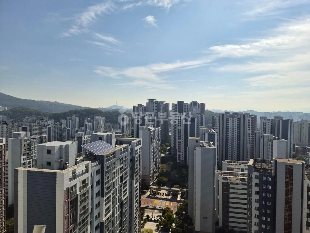 서울특별시 서대문구 남가좌동 아파트 사진 1