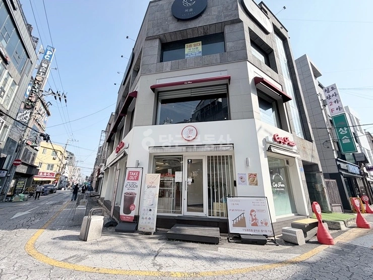 대전광역시 유성구 궁동 상가 사진 1