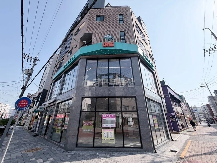 대전광역시 유성구 궁동 상가 사진 1