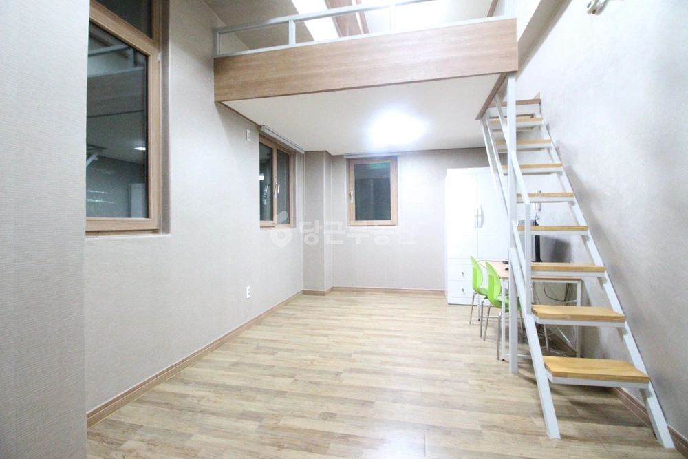 부산광역시 사하구 하단동 원룸 사진 1