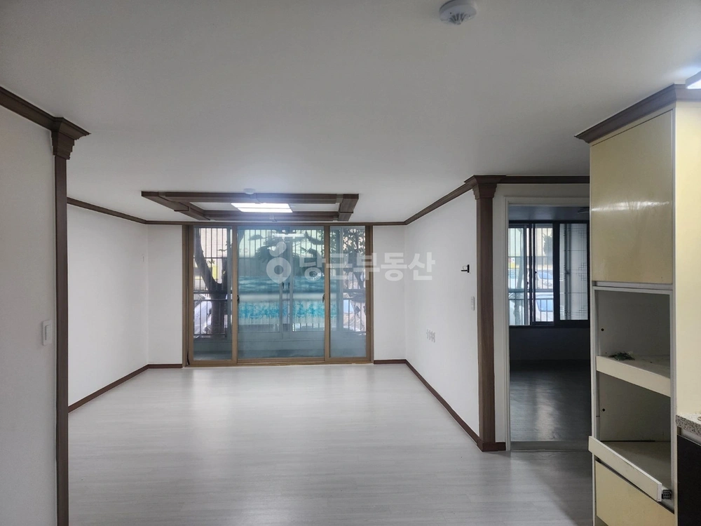 부산광역시 해운대구 반송동 아파트 사진 1