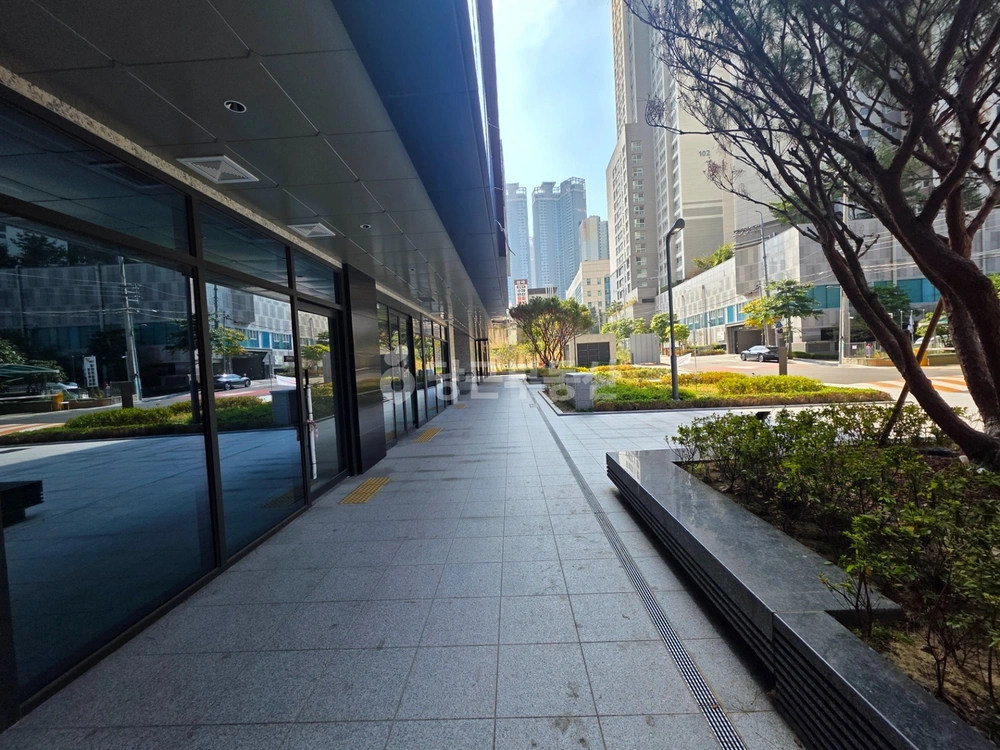 대구광역시 수성구 범어동 상가 사진 1