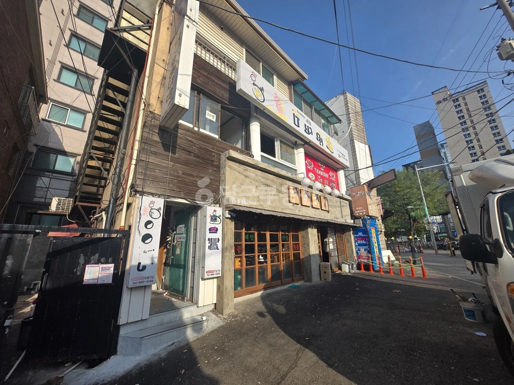 서울특별시 관악구 신림동 상가 사진 1