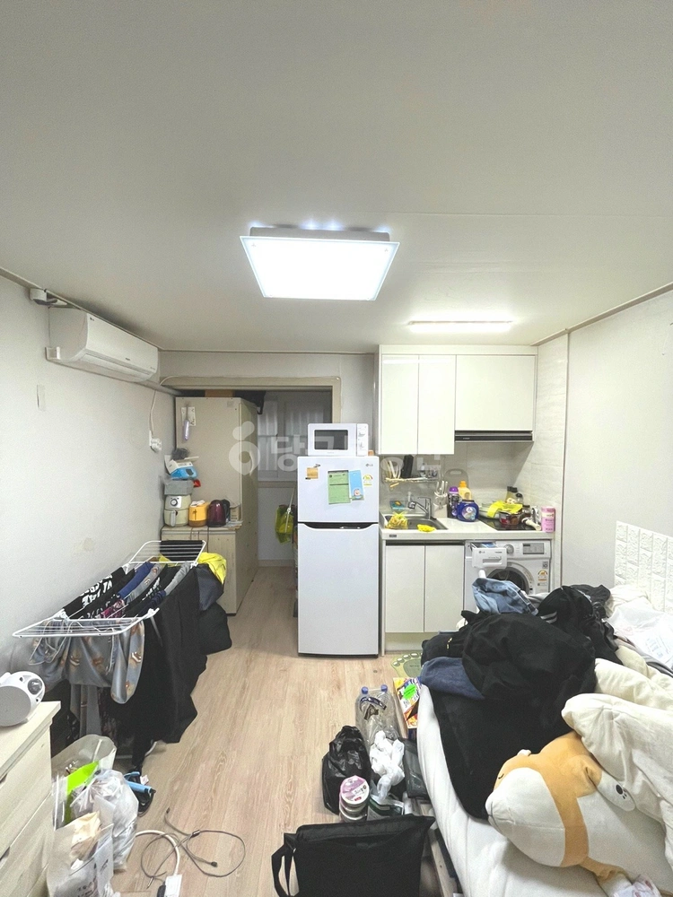 서울특별시 서대문구 연희동 원룸 사진 1