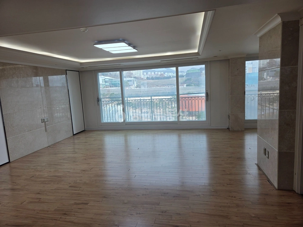 전남광주통합특별시 북구 오치동 아파트 사진 1