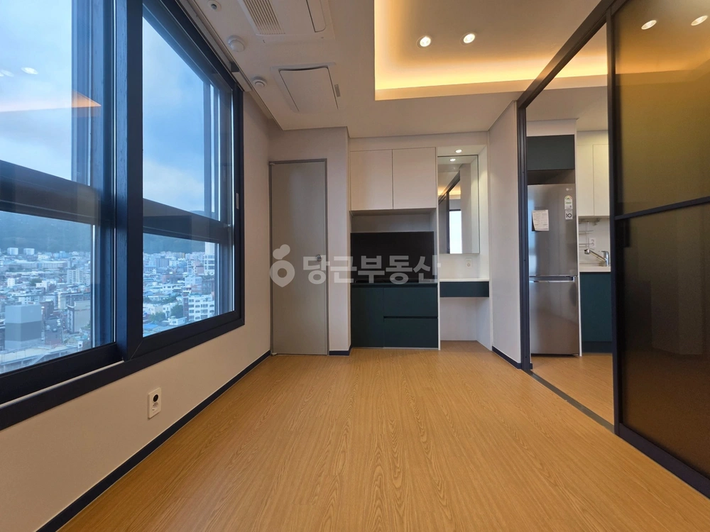 부산광역시 동구 좌천동 오피스텔 사진 1