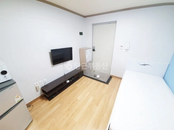 대전광역시 서구 괴정동 원룸 사진 1