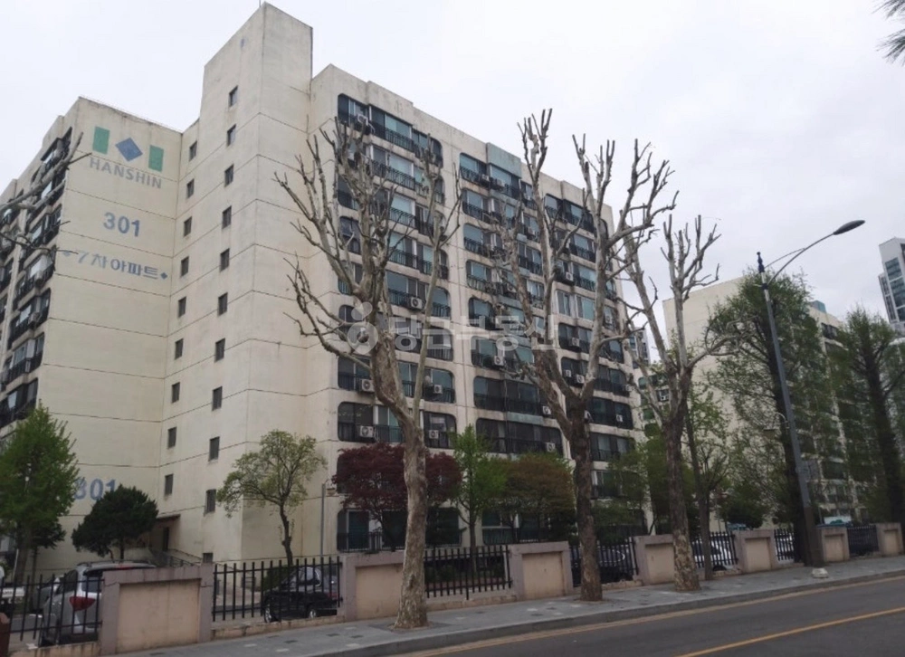 서울특별시 서초구 잠원동 아파트 사진 1