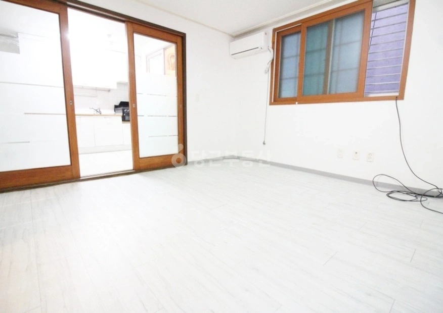 서울특별시 강남구 논현동 원룸 사진 1