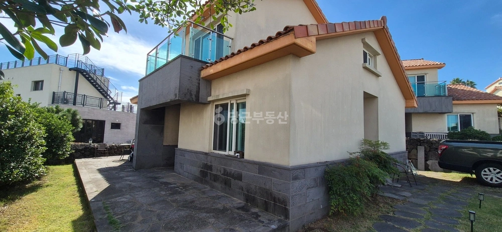 제주특별자치도 제주시 조천읍 단독/전원주택 사진 1
