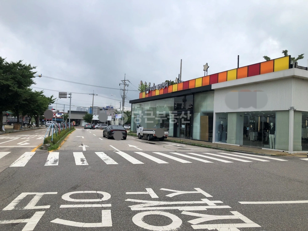경기도 고양시 일산서구 덕이동 상가 사진 1