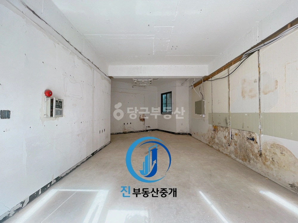 전남광주통합특별시 남구 진월동 상가 사진 1