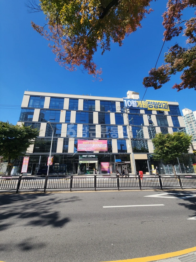 경기도 고양시 일산서구 탄현동 상가 사진 1