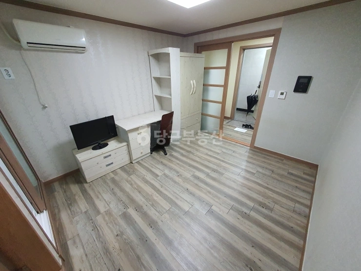 대전광역시 중구 용두동 원룸 사진 1