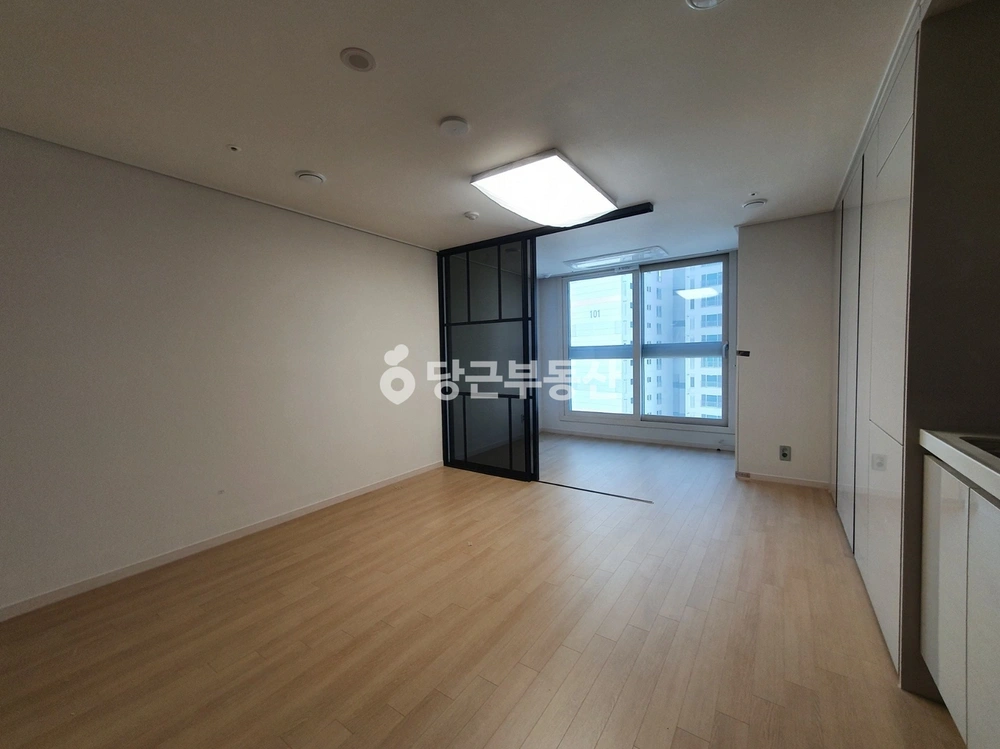 부산광역시 동래구 온천동 오피스텔 사진 1