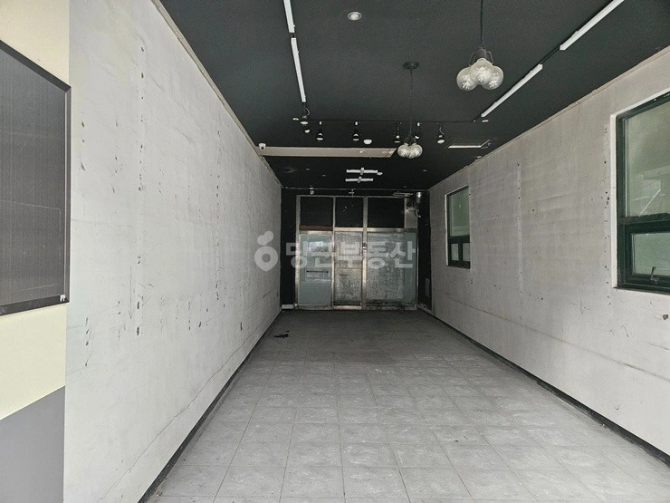 충청남도 천안시 서북구 불당동 상가 사진 1