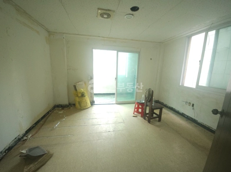 경상남도 창원시 진해구 용원동 상가 사진 1