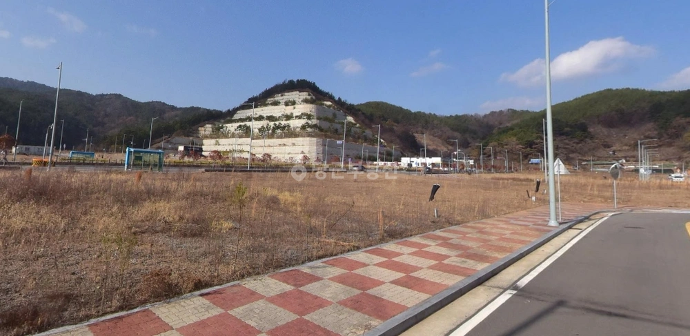 전남광주통합특별시 광양시 성황동 토지 사진 1