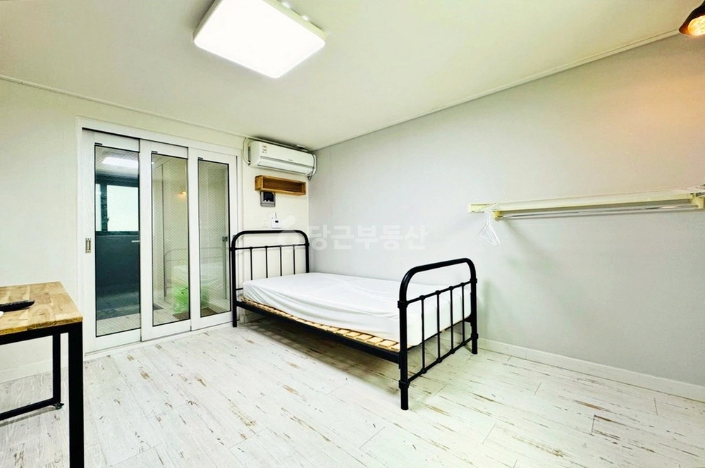 대전광역시 서구 탄방동 원룸 사진 1