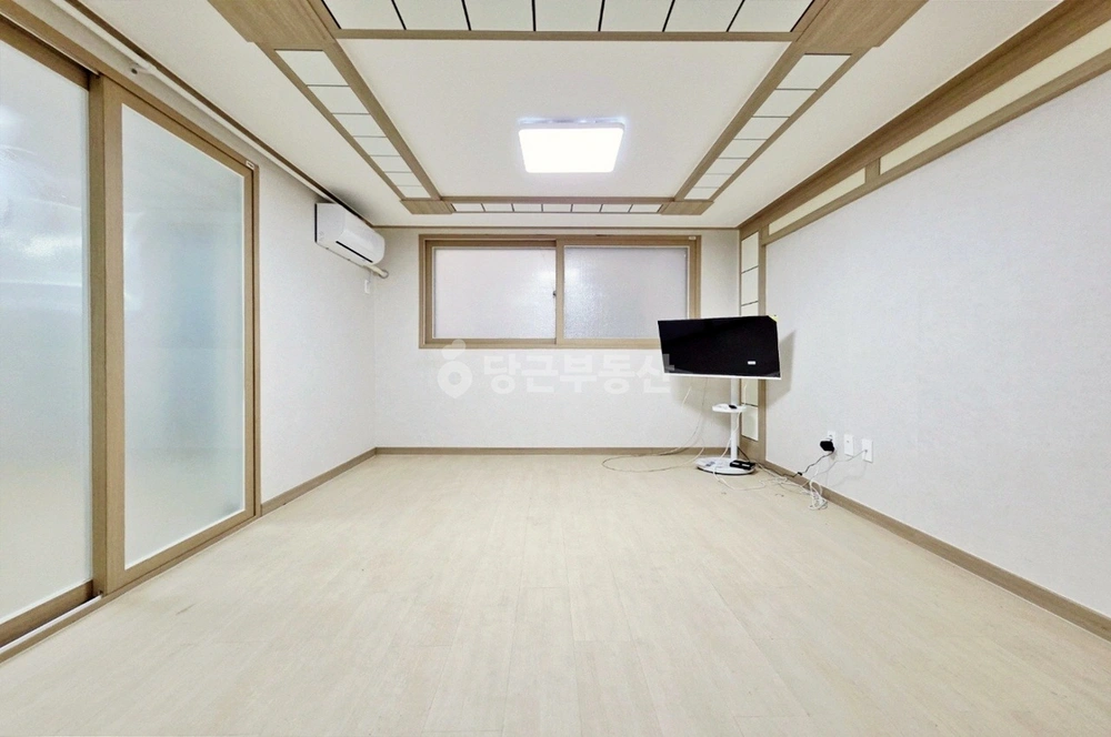대전광역시 서구 탄방동 원룸 사진 1