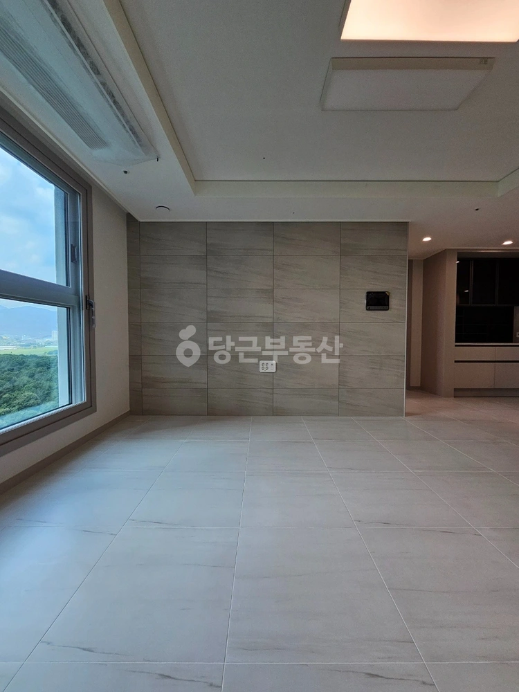 대전광역시 유성구 용계동 오피스텔 사진 1
