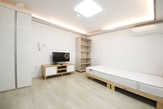대전광역시 서구 갈마동 원룸 사진 1