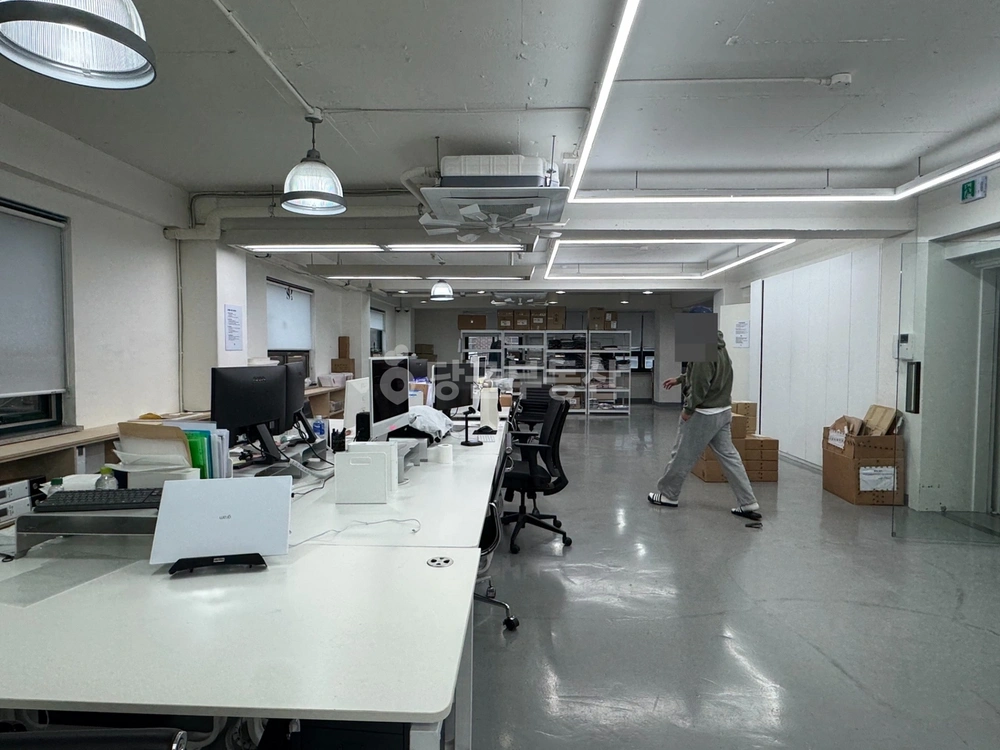 서울특별시 강남구 신사동 사무실 사진 1