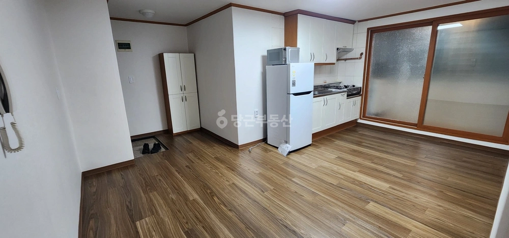서울특별시 강남구 논현동 원룸 사진 1