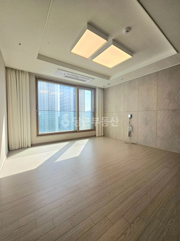 대전광역시 유성구 용계동 오피스텔 사진 1