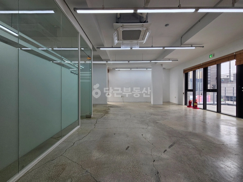 서울특별시 마포구 서교동 사무실 사진 1