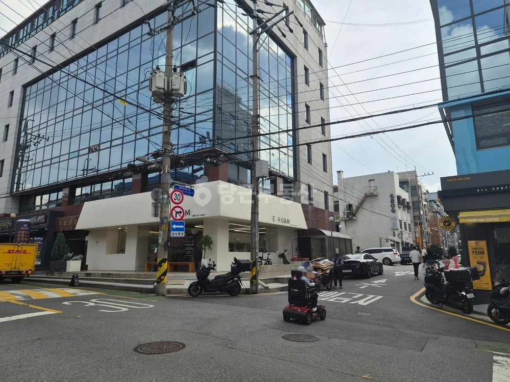 서울특별시 송파구 방이동 상가 사진 1