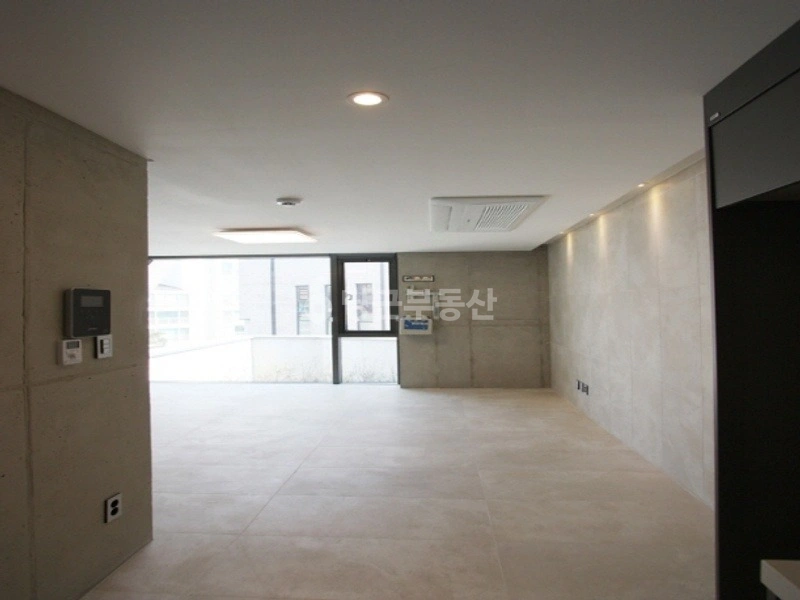 서울특별시 강남구 논현동 사무실 사진 1