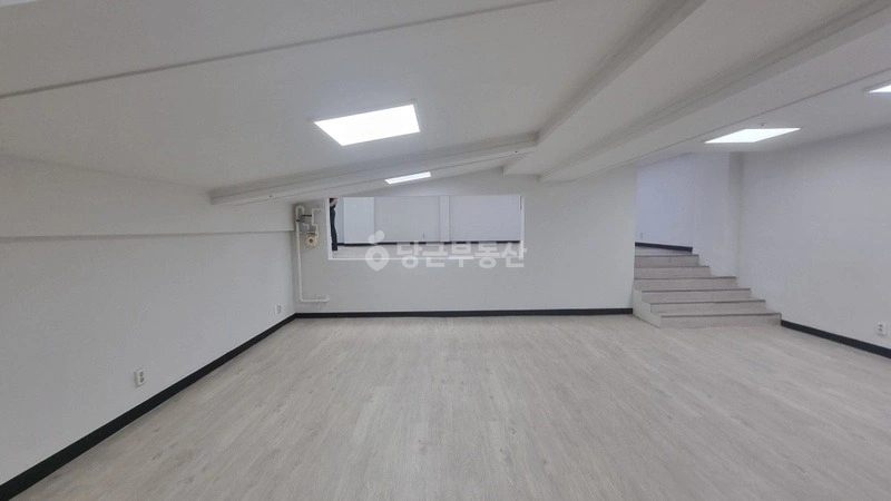 서울특별시 강남구 역삼동 사무실 사진 1