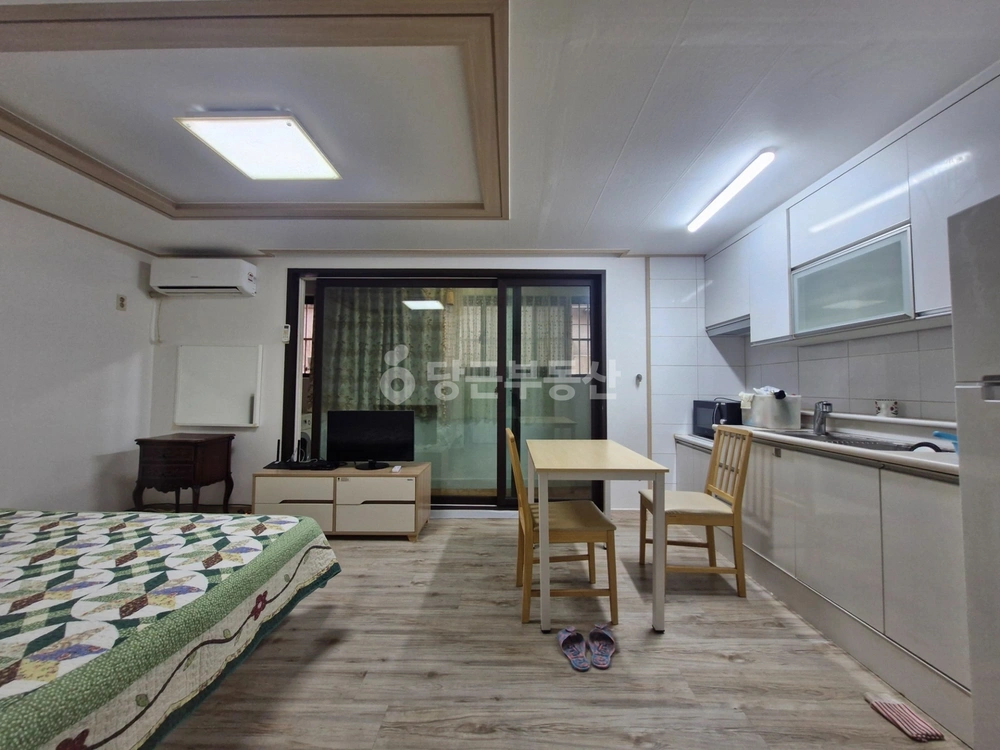 서울특별시 강남구 역삼동 원룸 사진 1