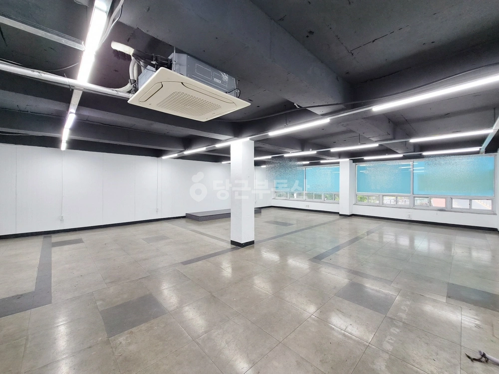 대구광역시 달서구 두류동 상가 사진 1