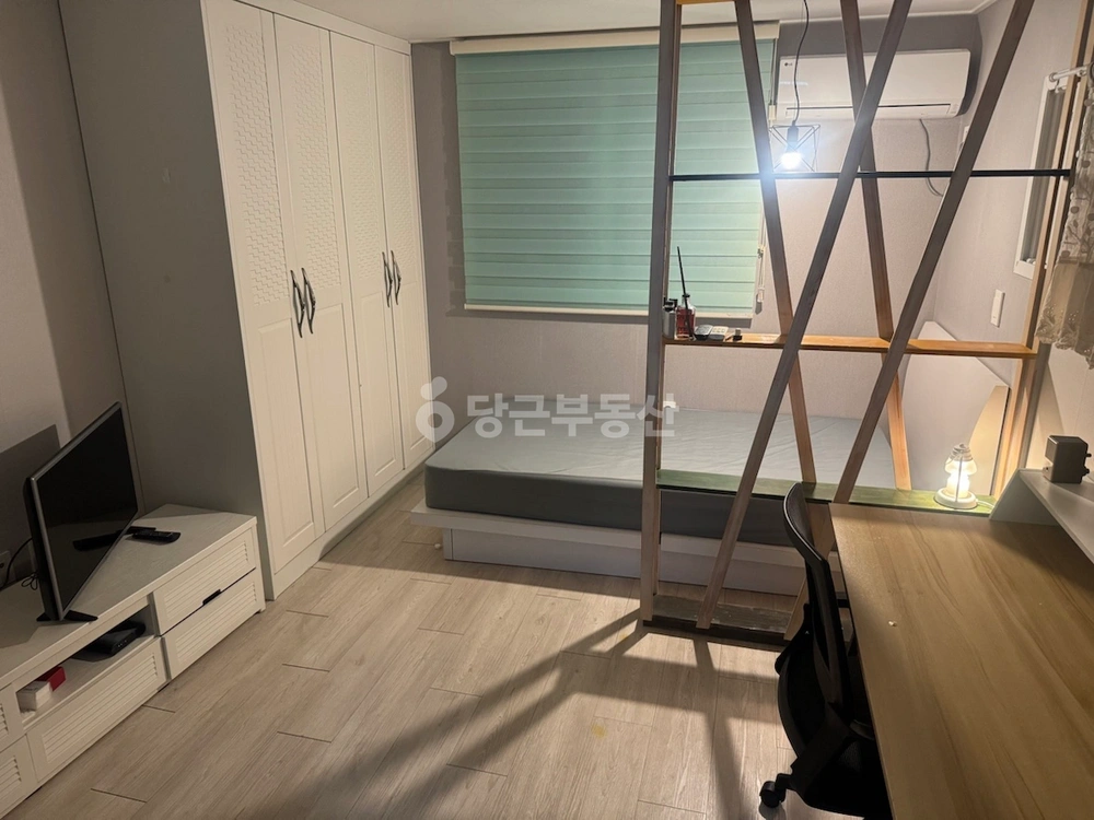 대전광역시 유성구 전민동 원룸 사진 1