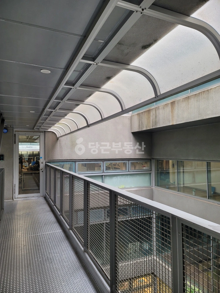 서울특별시 강남구 신사동 사무실 사진 1