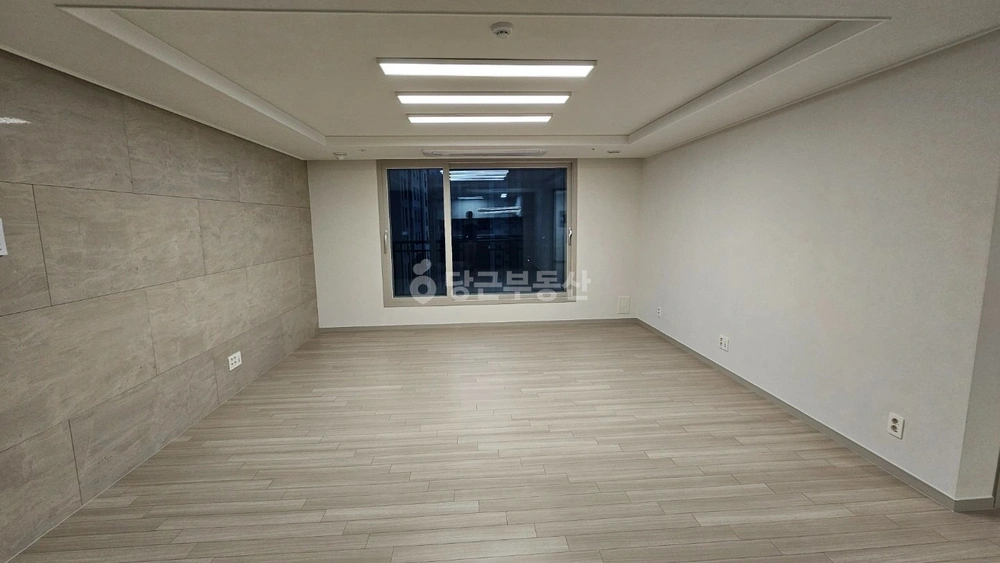 경기도 여주시 교동 아파트 사진 1