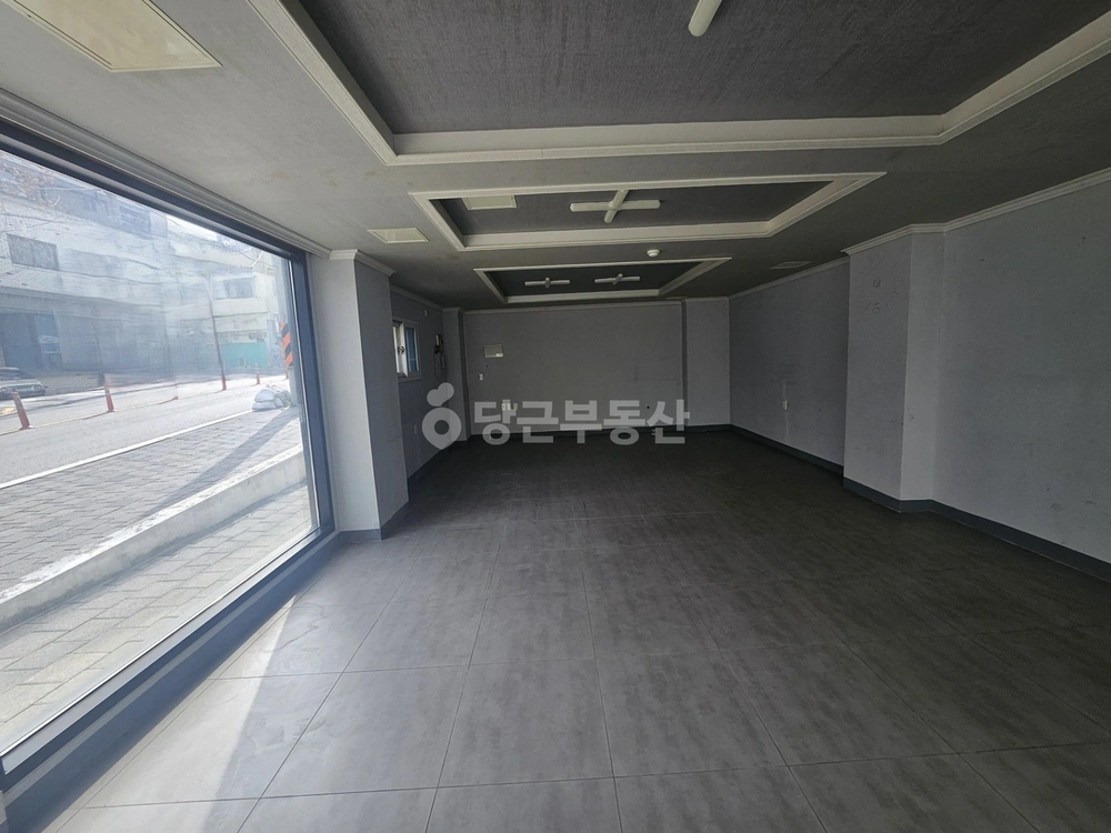 대전광역시 서구 괴정동 상가 사진 1