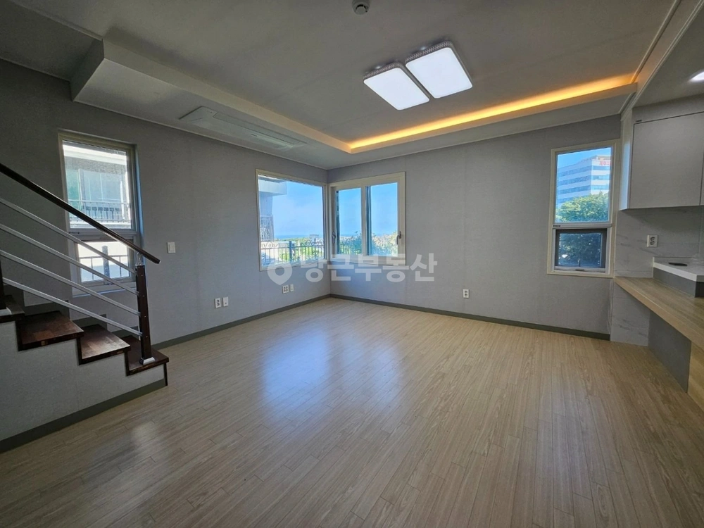 제주특별자치도 제주시 노형동 단독/전원주택 사진 1