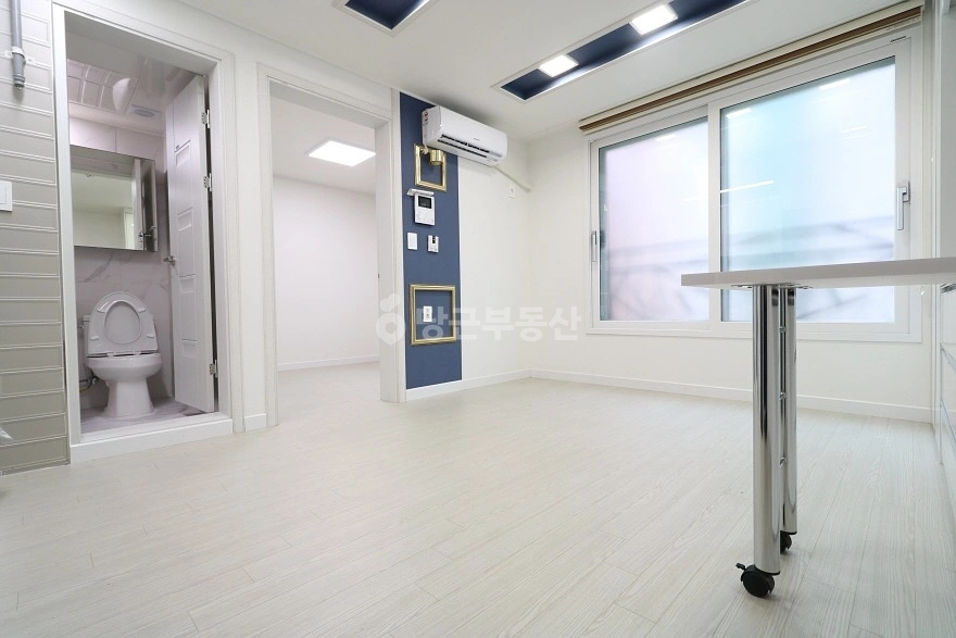 대전광역시 서구 괴정동 원룸 사진 1