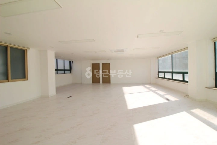 서울특별시 마포구 서교동 사무실 사진 1