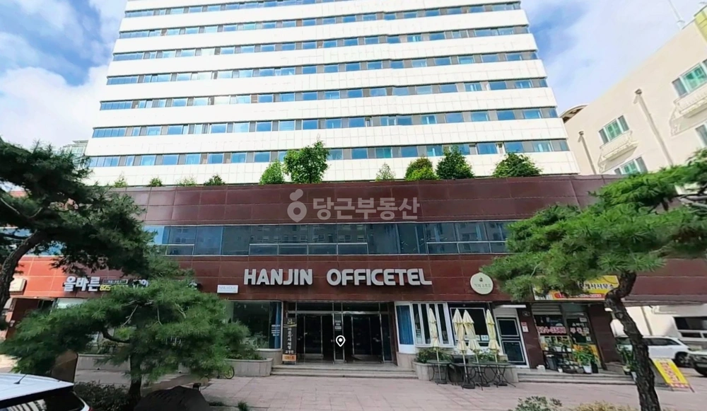 대전광역시 유성구 봉명동 상가 사진 1